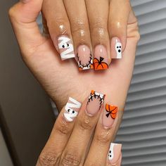 24pcs short and medium-sized fake nails, Halloween Scary Pumpkin Design Square Nail, press on Short Acrylic Nails Designs Orange, Square Nail Designs Fall, Cutesy Halloween, Country Acrylic Nails, Nail Art Halloween, Square French, Holloween Nails, Fall Acrylic, Halloween Acrylic Nails