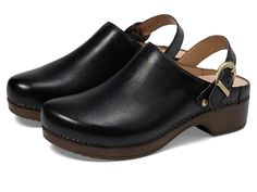 Dansko Baylor - Women's Shoes : Black Calf : A soft and supportive feel combines with a bold buckle and beautiful leathers in Baylor, the perfect backless clog for any season. These slip-on mule clogs offer classic style with a patented stapled construction, from casual to dressy, these versatile women's shoes have you covered comfortably. QUALITY CONSTRUCTION: These versatile shoes are made with premium leather uppers, and leather and soft textile linings, the shoes include a swivel adjustable Shoes For Wide Feet Woman, Baylor Outfits, Shoes For Wide Feet, Versatile Shoes, Tan Woman, Fall Capsule Wardrobe, Black Shoes Women, Slip On Mules, Soft Textiles