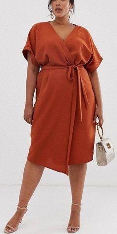 Plus Size Midi Dress Formal, Curvy Workwear, Plus Size Wedding Guest Dress Summer, High Fashion Plus Size, Wedding Guest Dresses With Sleeves, Plus Size Wedding Guest Dress, Casual Chique Stijl, Plus Size Midi Dress, Dress Curvy