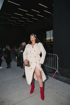 The Plus-Size Women Who Ruled the Street Style Game During New York Fashion Week Rich Women, 2022 Fashion, Full Figured, Inspiration Mode, Narnia, New York Fashion Week, New York Fashion