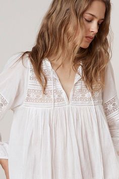 White Blouses, Peasant Top, Flowy Tops, Peasant Blouse, Peasant Tops, Peek A Boo, White Blouse, Cotton Lace