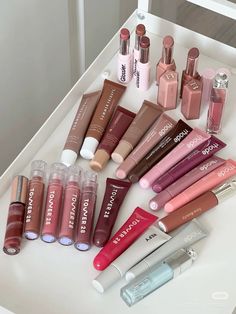 Lipstick Collection Aesthetic, Lippies Collection, Dior Gloss, Rhode Beauty, Aesthetic Lipstick, Givenchy Makeup, Fenty Beauty Makeup, Tower 28, Lipstick Brands