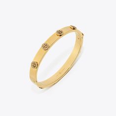 Our signature collection, reimagined as jewelry. The Miller Stud Hinge Bracelet looks great stacked or solo. Tory Burch Bracelet, Hinge Bracelet, Designer Bracelets, Tory Burch Jewelry, Hinged Bracelet, Tory Burch Miller, Signature Collection, Designer Jewelry, Bracelet Designs