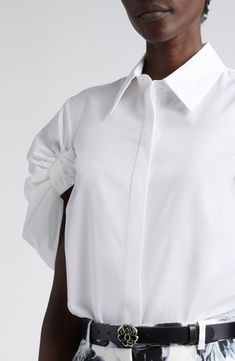 Shirt Placket, Dior Shirt, Dresses African, Poplin Top, Shirt Detail, Cotton Poplin Shirt, Gathered Sleeves, Sport Chic, Poplin Shirt