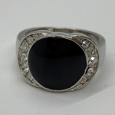 Elegant Silver Ring With Black Onyx Stone Size 8 Stone Size: 1/2" X 3/4" All Items On Poshmark Are New Unless Otherwise Noted. Bff Rings, Bloodstone Ring, Spike Ring, Luxury Wedding Rings, Yellow Diamond Rings, Black Onyx Stone, Rhinestone Ring, 18k Gold Ring, Expensive Jewelry