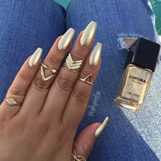 Ballerina Nails Designs, Stars Nails, Gold Acrylic Nails, New Years Eve Nails, Gold Nail Designs, Gold Nail, Women Ideas, Ballerina Nails, Metallic Nails