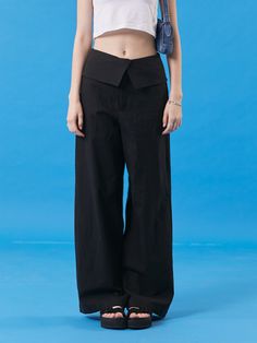 Editor's NotesKOLEAT's linen high-waisted wide slacks pants with a soft texture and unique mood of KOLEAT. The slacks pants is comfortable and perfect for classic outfits.- Linen high-waisted wide slacks pants- Slacks pants with a loose fit- Has a high-waisted design- Comfortable summer pants for versatile styling- Creates a casual moodMeasurements (inch)S/M- Length: 39.7/40.5 inch- Waist: 13.6/14.5 inch- Hip: 19.5/20.5 inch- Thigh: 12.6/13 inch- Hem: 11.4/11.8 inch* Model info: height 5'7 Slacks Pants, Slack Pants, Summer Pants, Classic Outfits, High Waisted Trousers, Soft Texture, Work Pants, Black Pants, Loose Fitting