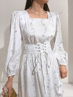 Long White Dress Aesthetic, Long Dresses Aesthetic, Aesthetic Floral Dress, Flower Dress Outfit, Floral Dress Outfit, Floral Dress Long Sleeve, Beautiful Frocks, Shein Women, Floral Dress Outfits