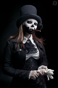 I've seen guys but not too many women do the skull/top hat look for Halloween. I like it Voodoo Costume, Hd Make Up, Voodoo Priestess, New Orleans Voodoo, Baron Samedi, Papa Legba, Vampire Costume, A Skeleton