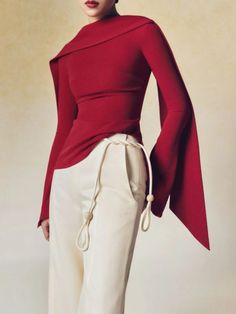 Elegant Regular Sleeve Plain Tight Long Sleeve T-Shirt | stylewe Tops For Flared Pants, Stretch Tops For Women, Vogue Cover Outfits, High Fashion Casual Outfits, Fitted Red T-shirt For Fall, Signature Look Ideas, Red Fitted Long Sleeve T-shirt, Colorful Work Outfits, Chic Wedding Guest Outfit