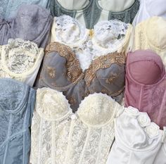 Lingerie Inspiration, Pretty Lingerie, Soft Grunge, Bustiers, Looks Vintage, Corsets, Festival Bra, Aesthetic Clothes, Fashion Inspo Outfits