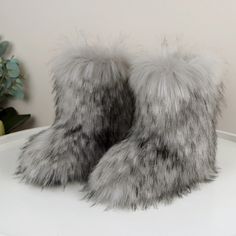 Lasaky - High-Quality Thickened Winter Snow Boots with Round Toe and Genuine Fox Fur Lining Fur Boots Women, Fluffy Shoes, Fur Snow Boots, Leather Snow Boots, Faux Fur Boots, Winter Snow Boots, Winter Tops, Fur Boots, Pretty Shoes