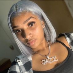 Human Hair Lace Front Bob Wig Grey Color Straight Style - Prosp Hair Shop Grey Hair Texture, Gray Bob, Grey Bob, Wigs Short, Bob Lace Front Wigs, Silver Grey Hair, Deep Wave Hairstyles, Short Straight Hair, Short Bob Wigs