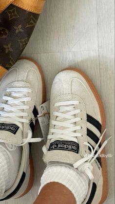 Looks Adidas, Hype Shoes, Shoe Inspo, Aesthetic Shoes, Swag Shoes, Pretty Shoes