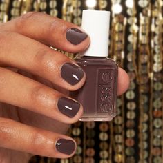 Brown Nail Polish, Milky Nails, Nagellack Trends, Perfect Manicure, Vegan Nail Polish, Cute Gel Nails, Essie Nail Polish, Colorful Nail Designs, Essie Nail