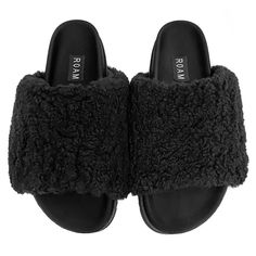 Size 40 because it suggests sizing up Luxury Black Slippers, Fuzzy Slides, Shoe Image, Slippers Black, Fuzzy Slippers, Sustainable Brand, Sherpa Lined, Sporty Look, Cotton Fleece