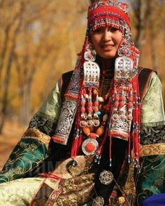 Mongolian Dress, Mongolian Fashion, National Costume, Head Wear, Ethnic Dress