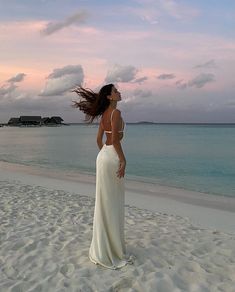 Outfit Elegantes, Skiathos, Summer Photos, European Summer, Summer Pictures, Pastry Chef, Beach Aesthetic, Vacation Outfits, Looks Vintage