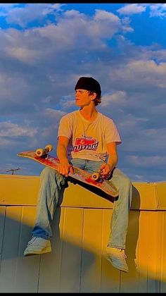 Skater Boy Style, Skater Boy Outfits, Skater Boi, Indie Boy, Photographie Indie, Converse Outfits, Skater Vibes, Skater Outfits