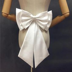 Prom Dresses Satin, Big Bow Dress, Bridal Bow, Detachable Wedding Dress, Big Wedding Dresses, Satin Bridal Gowns, Bow Wedding, Bow Wedding Dress, Mini Wedding Dresses