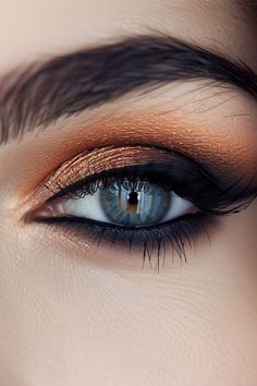 22+ Alluring Smokey Eye Makeup Ideas Gold Makeup Blue Eyes, Smokey Eye Makeup Redhead, Makeup For Masquerade Ball, Fall Wedding Makeup For Green Eyes, Night Glam Makeup Smokey Eye, Smokey Eye Redhead, Boho Makeup Ideas, Fall Makeup For Blue Eyes, Smokey Eye Glam Makeup