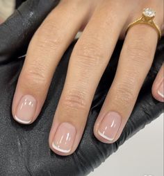 Nails February, Short Gel Nails, February Nails, Classic Nails, Makijaż Smokey Eye