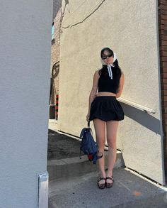 alison ⭑ | ready 2 go ⋆˚✿˖° ! @standoil | Instagram Singapore Outfit, Black Mini Skirt Outfit, Inspo Fits, Glamorous Fashion, Miniskirt Outfits, Casual Day Outfits, July 1, Black Mini Skirt, Pretty Makeup