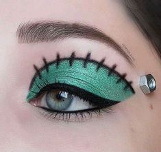 Halloween Eyeshadow Ideas, Halloween Eyeshadow Looks Easy, Halloween Eyeshadow Looks, Eyeshadow Looks Easy, Halloween Eye Makeup Looks, Eyeshadow Halloween, Halloween Eyeshadow, Halloweenský Makeup, Holloween Makeup