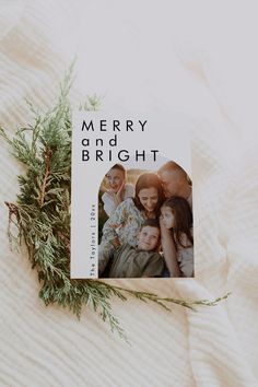 A family Christmas card featuring the phrase "Merry & Bright" alongside a photo of a happy family. This card captures the joy and warmth of the holiday season. Christmas Cards Family, Family Holiday Card, Personalized Christmas Cards, Arch Photo, Family Holiday Cards, Family Christmas Card, Photo Family, Family Christmas Cards, Sending Love