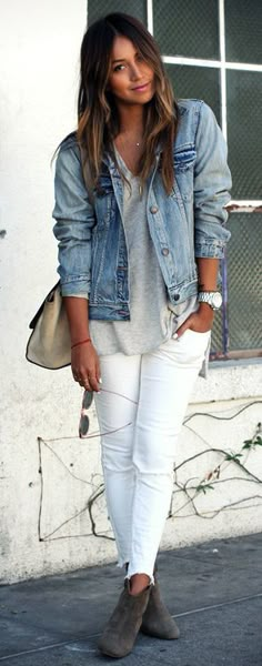 Spring in Winter. / Sincerely Jules White Jeans Spring, How To Wear Denim Jacket, Spring Denim Jacket, Mode Tips, Denim Jacket Outfit, 가을 패션