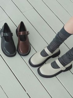 Editor's Notes fri fla's shoes are designed for modern and classy looks for daily wear.- Buckle strap on the instep- Thick and delicate stitch line point- Bold and cute front toe line- Comfortable to wear for a long timeMeasurements(in.)- Size: KR 230MM - KR 250MM (US 6 - 8)- Heel Height: 0.59 in. (Front) / 1.18 in. (Back)*Fits true to the size Composition & Care- Artificial Leather- Do not wash- Avoid heat and moisture- The product may have fine scratches- Professional shoe cleani Classy Looks, Professional Shoes, Cute Flats, Stitch Lines, Platform Mary Janes, Clean Shoes, Artificial Leather, How To Look Classy, Men Shoes Size