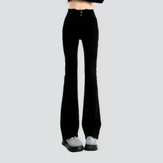 Introducing our one-color women's floor-length jeans from the 2023 Autumn-Winter Collection the epitome of urbane style fashion!Why You Need These Jeans in Your WardrobeTextured to make a statement, these jeans effortlessly blend the edginess of streetwear style with everlasting elegance. The sleek black color and floor-length silhouette give them a versatile appeal, perfect for any occasion.Distinctive Features: Street Style Perfection: With a design inspired by the latest streetwear modern trends, these jeans are a must-have for every fashion-forward woman. Bootcut Charm: The flattering bootcut fit adds a touch of enduring charm to these fashion jeans, making them a perfect blend of quintessential and contemporary styles. Monochrome Magic: The single-color color scheme exudes sophisticat Trendy Games, Monochrome Pattern, Fashion Jeans, Streetwear Style, 2023 Autumn, Modern Trend, Dressed Down, Winter Collection, Jeans Style