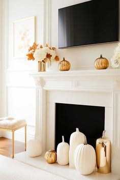 25+ Fall Mantle Decor with TV Above for a Cozy Autumn Look Fall Mantle Decor White Pumpkins, Fall Fireplace Decor With Tv, Fall Mantle Decor With Tv, Mantle Decor With Tv, Mantle With Tv, White Mantle Decor, Mantle Decor With Tv Above, Small Mantle Decor, Simple Mantle Decor