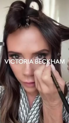 “Satin Kajal Liner is the most versatile product in my makeup bag. The creamy formula glides on effortlessly so I can achieve whatever eye look I’m in the mood for: a little flick, a rimmed, lived-in look or smudged-out smoky smoulder. And once it’s set, it doesn’t budge all day.” - Victoria Beckham Victoria Beckham Eye Makeup, Business Makeup Look, Kajal Look, Victoria Beckham Makeup, Kajal Liner, Mom Makeup, New Neutrals, In My Makeup Bag, My Makeup Bag