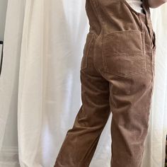 Brown corduroy Edwin overalls 

So cute and perfect for fall and winter 
NWT 

Purchased in Japan 

Size m 

Model is 5’4 



#corduroy #overalls #boho Corduroy Overalls, Women's Overalls, Brown Corduroy, Overalls Women, Fall And Winter, Overalls, Japan