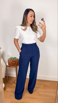 Royal Blue Trousers Outfit Women, Secretary Outfits, Job Clothes, Blazer And Skirt Set, Stylish Work Attire, Business Casual Outfits For Work, Elegante Casual, Stylish Work Outfits, Casual Work Outfits