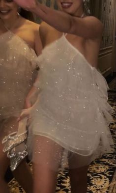 Glitter White Dress, Nye 2024, Body Aesthetic, New Year’s Eve Outfit, Nye Outfits, Coastal Granddaughter, Expensive Taste, Party Fits, Elegant Attire