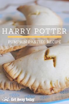 harry potter pumpkin pasties recipe on a blue and white plate with text overlay