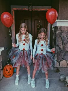 Pennywise Halloween Costume, Spooky Craft, Scary Clown Costume, Strašidelný Halloween, Spooky Diy, Clown Halloween Costumes, Halloween Infantil