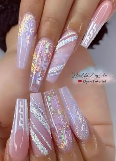 Ombre Winter Nails, Christmas Nail Sets, Christmas Acrylic Nails, Silver Glitter Nails, Pink Ombre Nails, Glamour Nails, Sweater Nails, Nail Design Inspiration