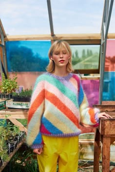 Mohair rayure motif pull multicolor Pull Mohair, Pull Oversize, Sweater Season, Mohair Cardigan, Winter Vibes, Mohair Sweater