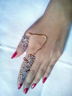 This latest trendy and stylish ring makes an undeniable statement and can dress up any outfit. Great for a festive wear. Perfect for a Diva! Indian Jewelry Sets, Stylish Rings, Ring Finger, Indian Design, Festival Wear, Indian Jewelry, Rings Statement, Cubic Zirconia, Diva