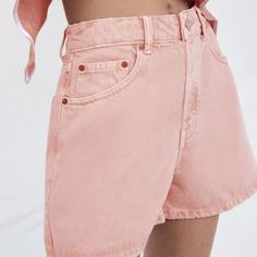 Peach/Salmon Colored Denim Shorts With Button Closure. Never Worn. Colored Denim Shorts, Hot Pink Denim, Peach Salmon, Destroyed Denim Shorts, Pink Denim Shorts, Peach Shorts, White Denim Shorts, Destroyed Denim, Zara Shorts