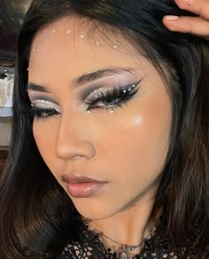 Mekap Mata, Rhinestone Makeup, Rave Makeup, Smink Inspiration, Makijaż Smokey Eye, Makeup Eye Looks