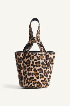 ANIMAL PRINT LEATHER MINI BUCKET BAG X KATE MOSS - Leopard | ZARA United States Mini Bucket Bag, Austerity, Zara Collection, Zara Bags, Punk Inspiration, Mini Bucket Bags, Mini Bucket, Unique Flowers, Handbag Shoes