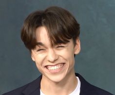 Vernon Funny, Vernon Smile, Chwe Hansol, Smile Gif, Vernon Hansol, Choi Hansol, Vernon Seventeen