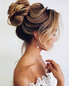 Wedding Hairs, Beyonce Hair, Long Bridal Hair, Elegant Wedding Hair, Best Wedding Hairstyles, Long Hair Wedding Styles, High Bun, Bun Hairstyles For Long Hair