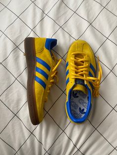 Adidas Spezial Yellow, Yellow Sambas, Yellow Adidas Shoes, Shoes Streetwear, Yellow Sneakers