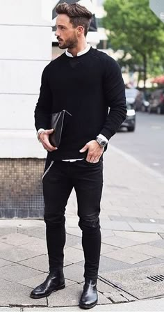 Cool Sweater And Jeans Combinations For Winters Black Chelsea Boots Outfit, Black Sweater Outfit, Menswear Outfits, Sweater Outfits Men, Chelsea Boots Outfit, Boots Men Outfit, Black Outfit Men, Boots Outfit Men, Mens Business Casual Outfits