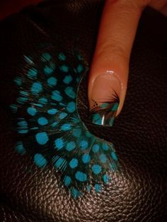 15 Pretty and Easy Nail Tutorials You Must Have - Pretty Designs Peacock Nail Designs, Peacock Nails, Nailart Tutorial, Feather Nails, Makeup Tip, Get Nails, Manicure Y Pedicure, Fancy Nails, Creative Nails